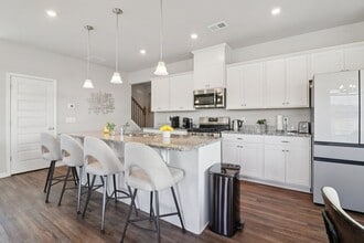 3890 Clarington Dr in Marietta, GA - Building Photo - Building Photo