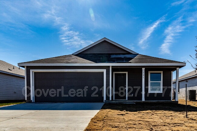 property at 706 Wolf Crest Blvd