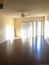 9288 W Atlantic Blvd-Unit -1111 in Coral Springs, FL - Foto de edificio - Building Photo