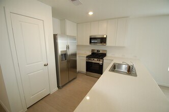 16219 Domestic Dove Wy in Hockley, TX - Building Photo - Building Photo