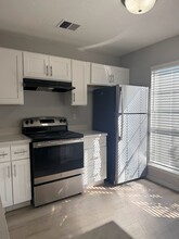 1819 River Crossing Cir in Austin, TX - Building Photo - Building Photo