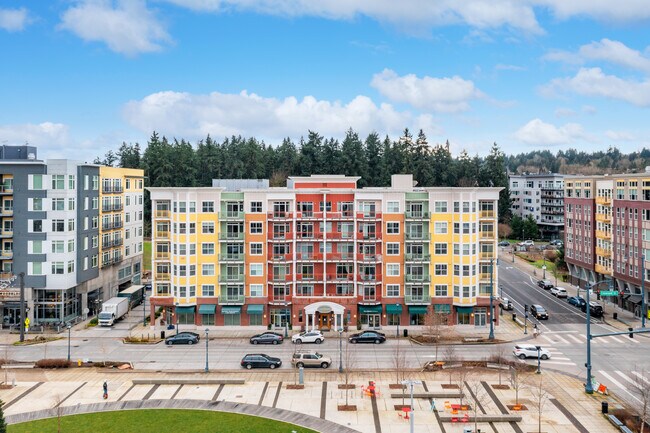 The Cleveland Condominiums in Redmond, WA - Foto de edificio - Building Photo