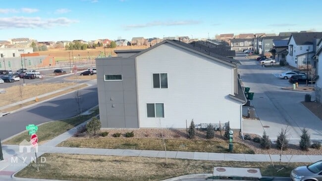 property at 6153 N Ceylon St