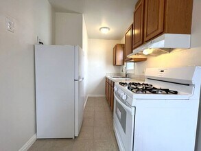 5036.5 Muir Ave in San Diego, CA - Building Photo - Building Photo