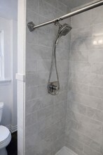 7105 N Greeley Ave in Portland, OR - Foto de edificio - Building Photo