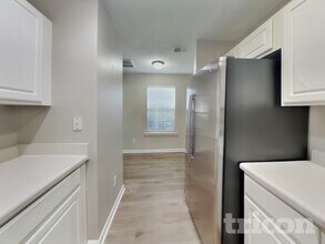 8109 Bright Oak Trail in Raleigh, NC - Foto de edificio - Building Photo