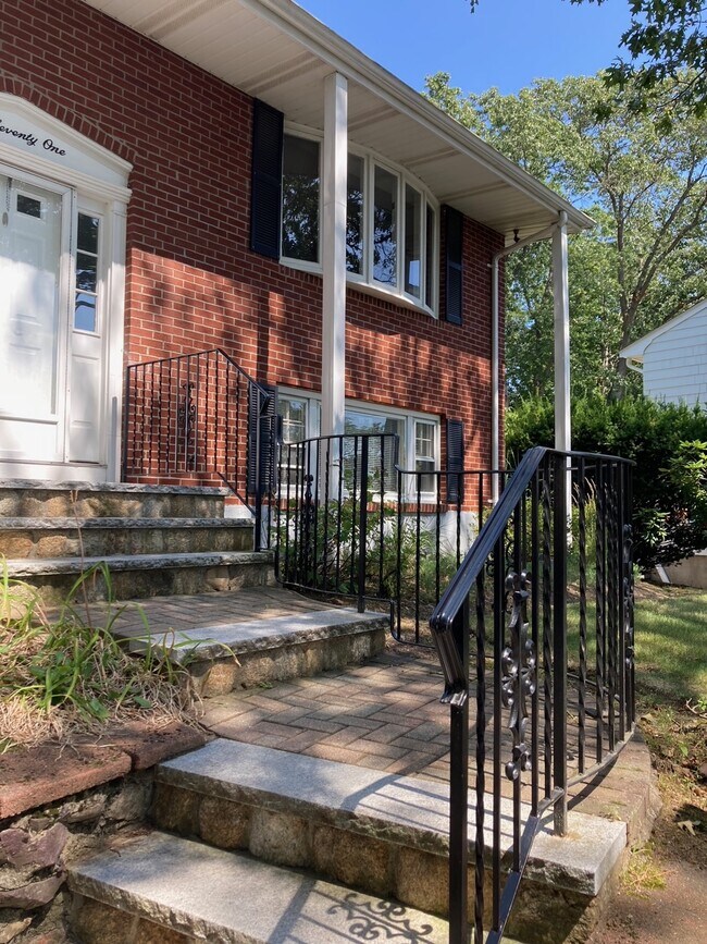 271 Ridge St in Arlington, MA - Building Photo - Building Photo
