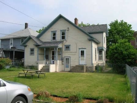 715 E 6th St in Winona, MN - Building Photo