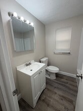 Stevens Street Apartments in Lowell, MA - Foto de edificio - Interior Photo