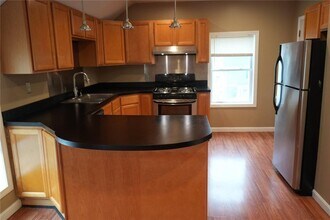 13 Tweed St in Cranston, RI - Building Photo - Building Photo