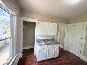 1811 60th St in Kenosha, WI - Building Photo - Building Photo