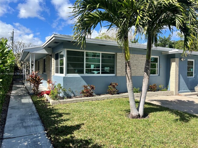 821 N K St-Unit -821 in Lake Worth Beach, FL - Building Photo - Building Photo
