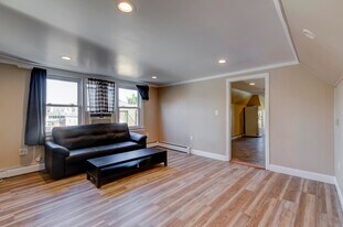 788 Avenue A in Bayonne, NJ - Building Photo