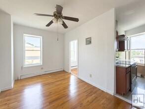 396 Prospect Pl in Brooklyn, NY - Building Photo - Building Photo