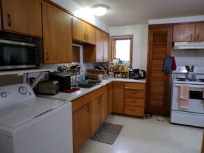 86 N Main Ave-Unit -88 in Orono, ME - Building Photo - Building Photo