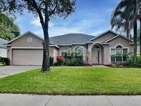 1507 Rolling Meadow Dr in Valrico, FL - Building Photo
