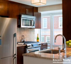 135 Clarendon St in Boston, MA - Foto de edificio - Building Photo