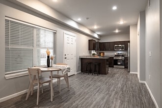 Canopy at Wylie in Wylie, TX - Foto de edificio - Interior Photo