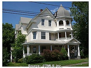 320-322 Chesnut St in New Britain, CT - Building Photo - Building Photo