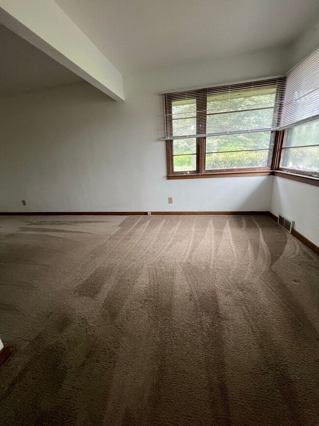 5810 Fuller St in Weston, WI - Building Photo - Building Photo