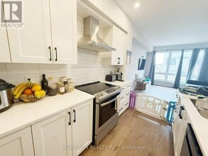 236 Sheaf Row in Ottawa, ON - Building Photo - Building Photo