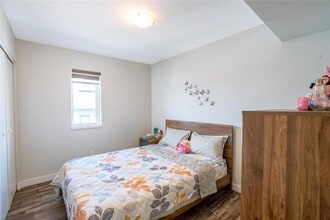 33 Nihal Bay in Winnipeg, MB - Building Photo - Building Photo