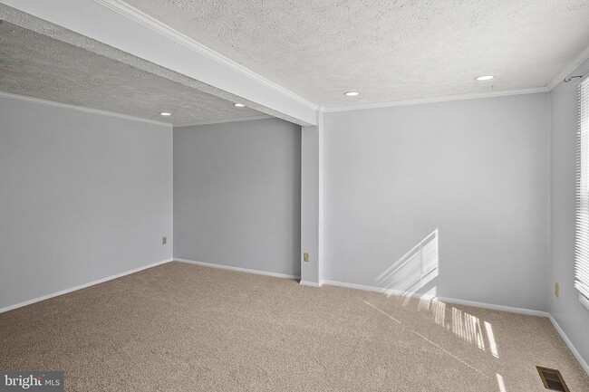 property at 1451 Misty Lake Ct