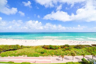 5601 Collins Ave in Miami Beach, FL - Foto de edificio - Building Photo