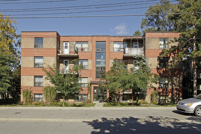 125 Stephen Dr in Toronto, ON - Building Photo - Primary Photo