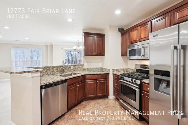 12773 Fair Briar Ln in Fairfax, VA - Building Photo - Building Photo