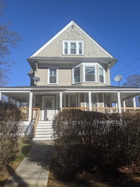 62 Fruit Street Ext