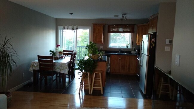 38 Burry Port St in St John's, NL - Building Photo - Building Photo