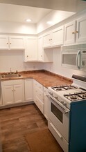 564 Riverside Ave in Big Bear, CA - Building Photo - Building Photo
