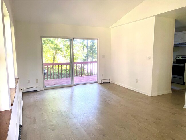 property at 1297 E Main St