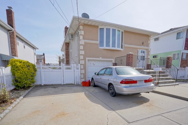 property at 1321 Star Ave
