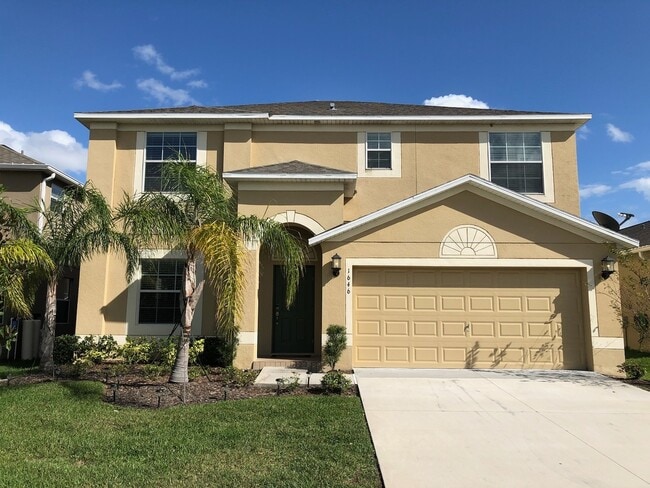 property at 1646 Thetford Cir