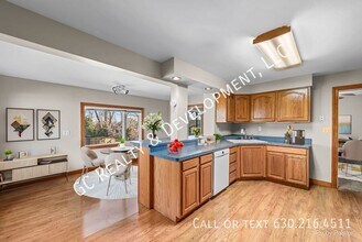 4311 IL-176 in Crystal Lake, IL - Building Photo - Building Photo