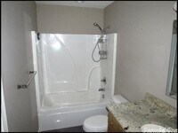 306 Barnes St photo'