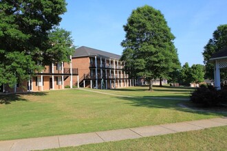 150 Rice Mine Rd NE in Tuscaloosa, AL - Building Photo - Building Photo