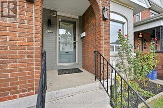 443 King William St in Hamilton, ON - Building Photo - Building Photo