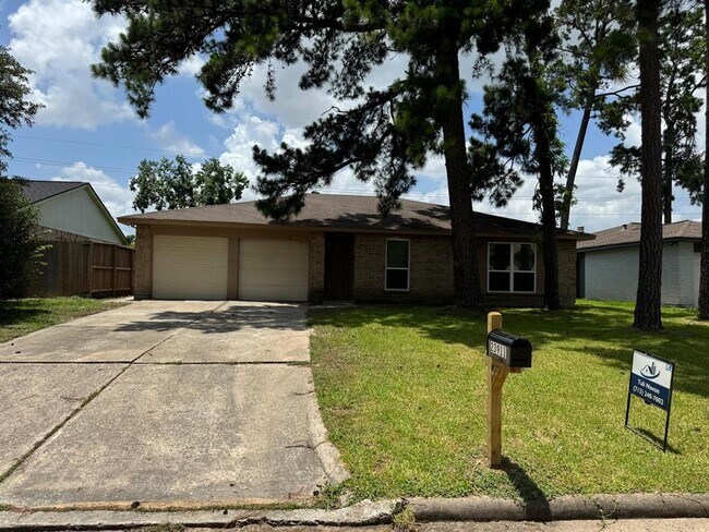 23911 Verngate Dr in Spring, TX - Building Photo - Building Photo