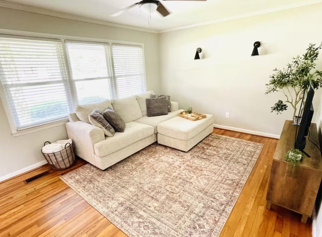 2013 Lee Ave in Tifton, GA - Building Photo - Building Photo