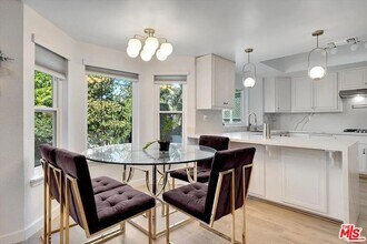 7937 W 80th St in Los Angeles, CA - Building Photo - Building Photo