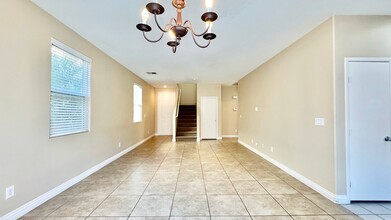 6323 Alpine Tree Ave in Las Vegas, NV - Building Photo - Building Photo