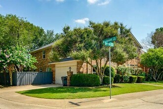 6003 Derek Trail in Dallas, TX - Building Photo - Building Photo