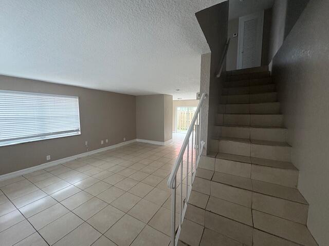 5951 NW 20th St in Lauderhill, FL - Building Photo - Building Photo