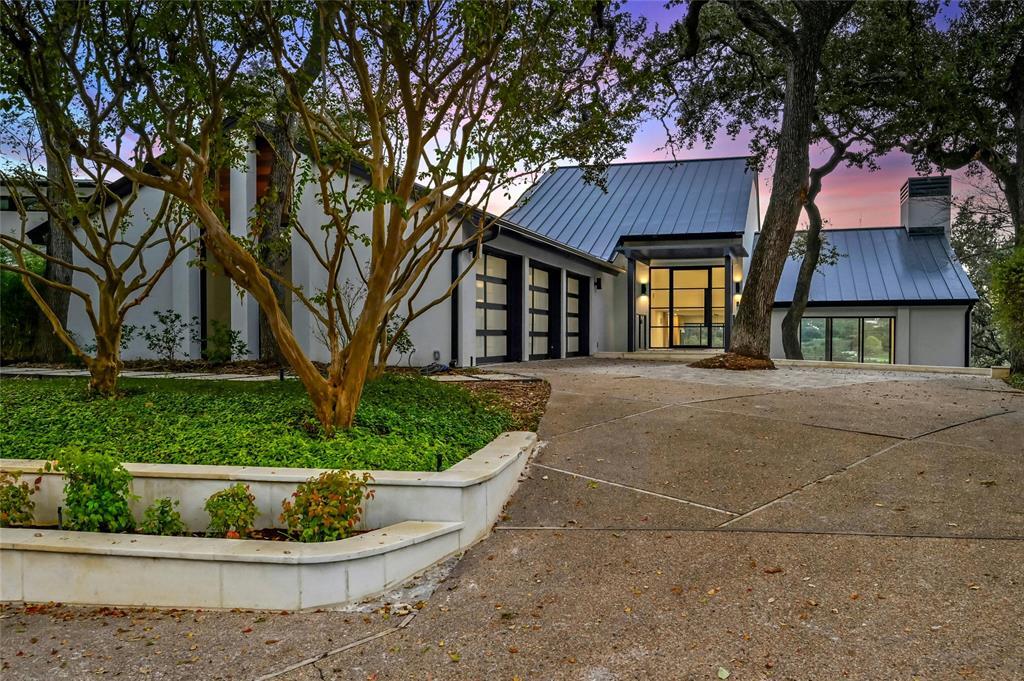 5711 Sam Houston Cir in Austin, TX - Building Photo