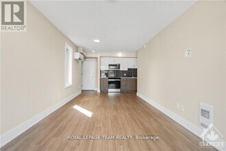 366 Winona Ave in Ottawa, ON - Building Photo - Building Photo