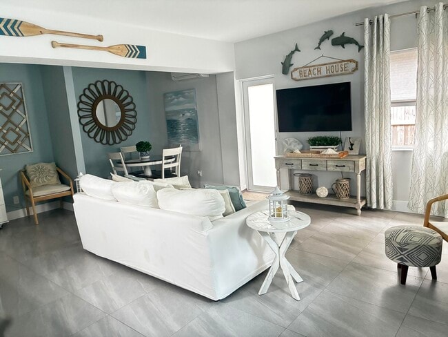 3410 Spring St in Pompano Beach, FL - Building Photo - Building Photo