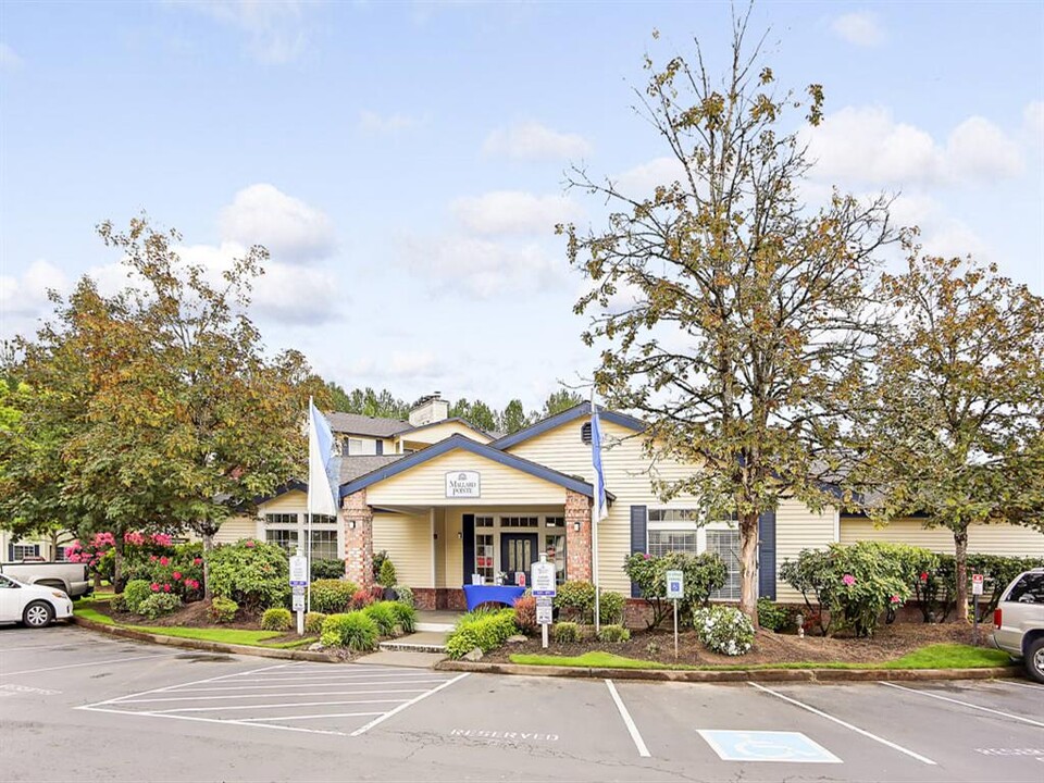 Mallard Pointe at Riverbend in Auburn, WA - Building Photo